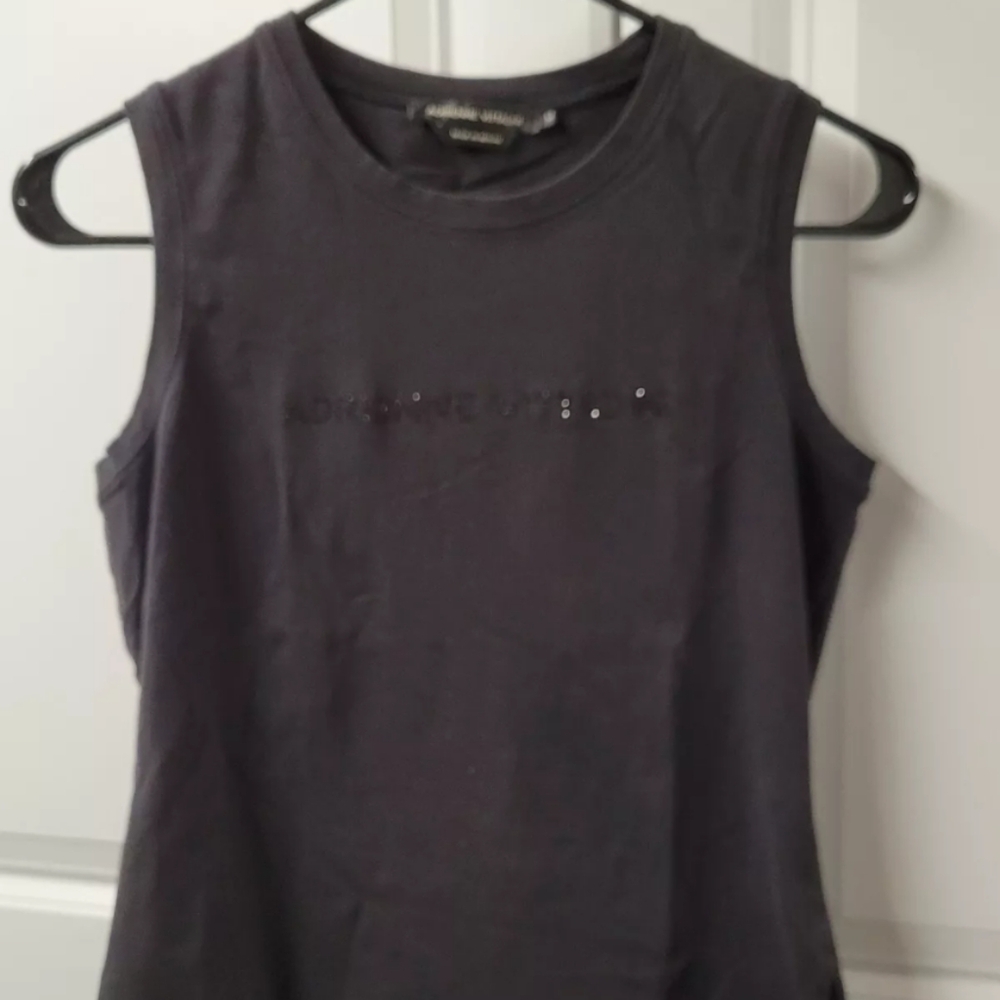 Adrienne Vittadini Women's Shirt Size: Medium Beaded